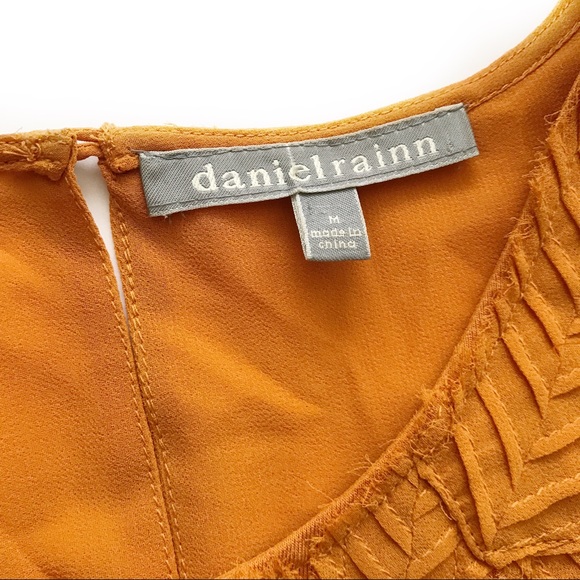 Daniel Rainn Burnt Orange Keyhole Top Boho Indie - Picture 5 of 6